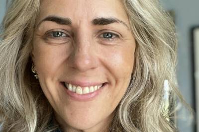 - Da den slitte blomsterpotta passerte 400 kr, hoppet jeg av budrunden