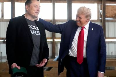 Musk forsøker å legge lokk på sannheten