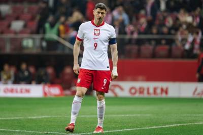 Lewandowski, Donnarumma, Guirassy og de største stjernene som går glipp av VM 2026