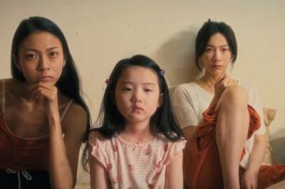 Kvinner på randen i Taipei: Left-Handed Girl