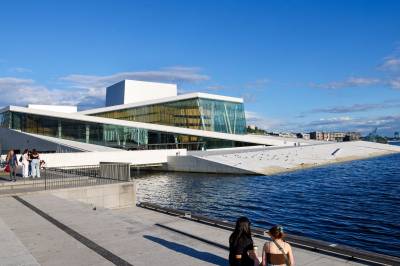 Gi meg forestillinger uten hostebråk!