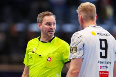 Runar slo Kolstad i NM-finalen tross rødt kort – utviste Rambo raste mot dommerne