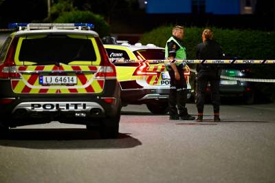 Flere politi­folk mistenkt etter at mann ble skutt