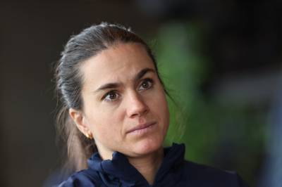 Flørter med ny idrett: Weng frir til Johaug