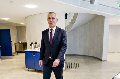 - Grått og gnient