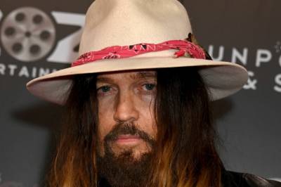 Billy Ray Cyrus: – Jeg var døden nær