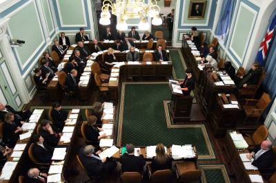 Nå er EU-debatten i gang på Island