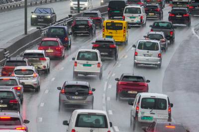 Iran-krigen fører til hopp i drivstoffutgiftene. Se hvordan det kan slå ut for deg.