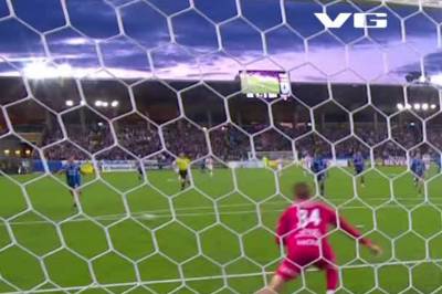 0-3: Lindgren, BK Hacken