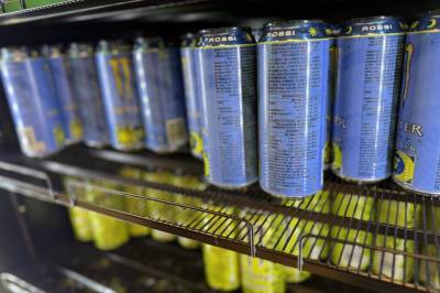 Ungdom om den nye aldersgrensen på energidrikk