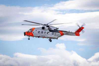 Sar Queen øvde med tankbåt utenfor Seter