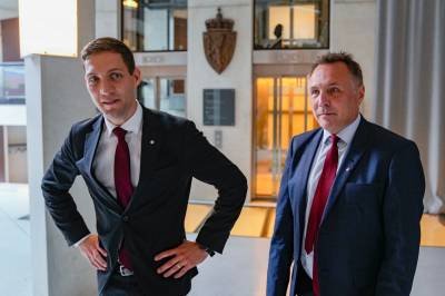 I morgen legges statsbudsjettet fram: Dette lovet regjeringen i «Grønn bok» i 2025 – her er regnskapet