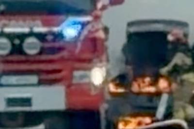 Full fyr i el-bil på E16