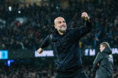 Pep Guardiola gjemmer seg ikke når det blåser som verst for Manchester City – returnerer til Etihad