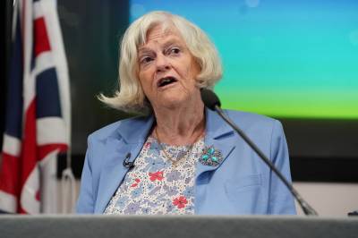 Reform-politiker slått 21 ganger med hammer i England