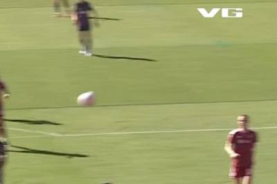 0-1: Selvmål Kerr