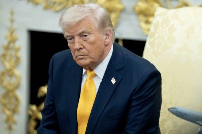 Trump oppfordrer Israel til å unngå ytterligere angrep mot iranske energianlegg