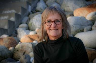 (+) Den moderne besteforeldrerollen: – Mer krevende enn mange tror