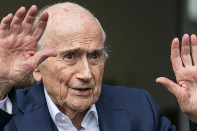 Advarer: - Hold dere unna!