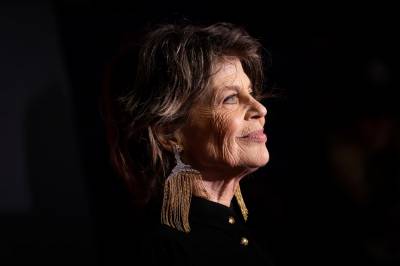 Linda Hamilton ut mot Hollywoods aldersangst: – Dette er ansiktet jeg har fortjent