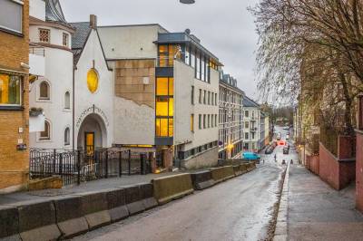 Å leve bak barrikader er ikke et «følelsesproblem»