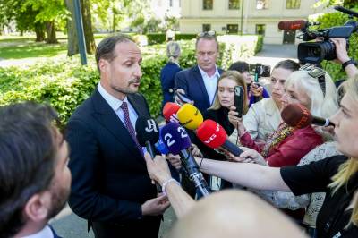 Kronprins Haakon tar selvkritikk i Epstein-saken