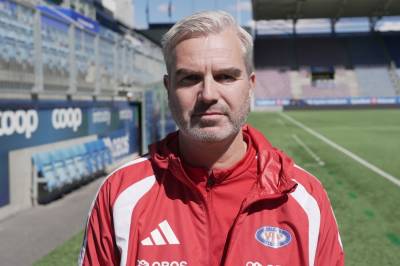 Petter Myhre gir seg i Vålerenga