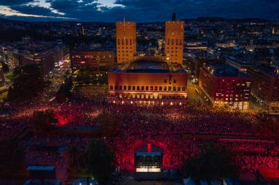 Fotballfesten på Rådhusplassen gir stengte veier i Oslo