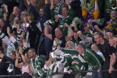 Scoring for Per Åslund