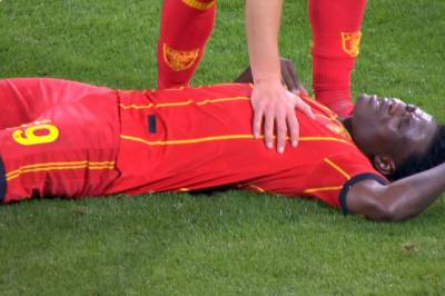 Faller om på banen: - Bilder vi ikke vil se