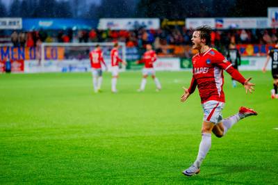 Midtukekupong med fotball-VM og OBOS-liga