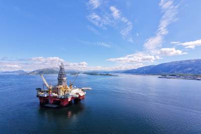 Dronevideo: Riggen på fjorden