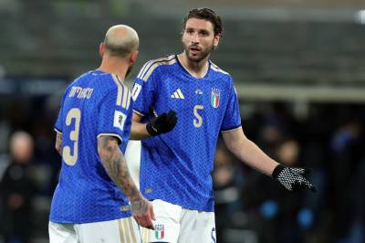 Italia skjelver før playoffen: – Ville vært skikkelig galskap