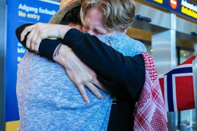 Hjemme i Norge: Brast i tårer
