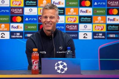 SE NÅ: Kjetil Knutsen møter pressen