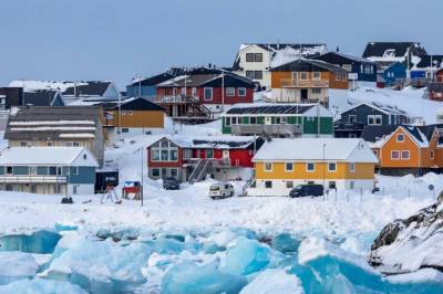 Kilder: Vurderer å betale grønlenderne