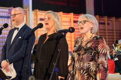 Feliz Navidad og feststemning med Storbandet • Birkenesavisa