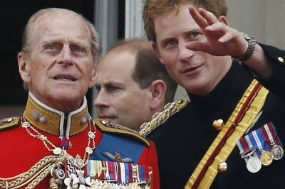 Advarte Harry før bryllupet