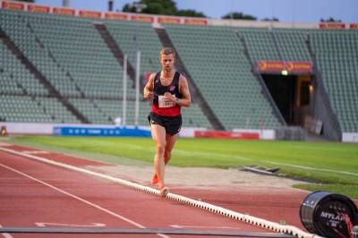 EY, PwC, Deloitte, KPMG og BDO: Ingen løper raskere enn Arve (31)