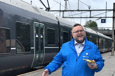 Krever umiddelbar omgjøring av nye fraværsregler