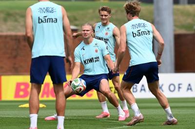 Siste nytt før Norges siste trening før 16-delsfinalen