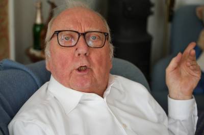 Trond Harr slakter «Skal vi danse»: – Lite orientert