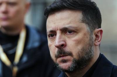 Ny korrupsjonsskandale ryster Zelenskyj. Hans korrupte venner ble lurt trill rundt. 