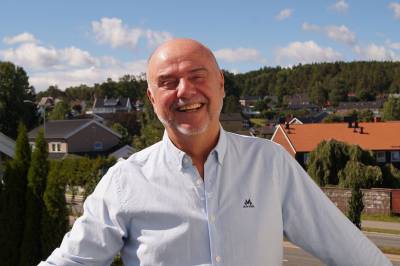 Mentaltreneren har jobbet med ledere i 25 år. Nå har han en ubehagelig påstand om norske sjefer.