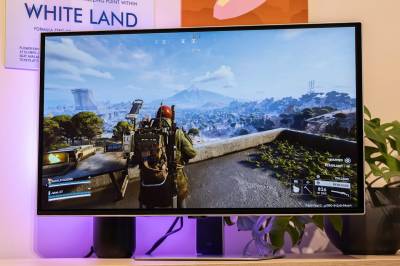 Lynrask gamingskjerm med 500 bilder i sekundet