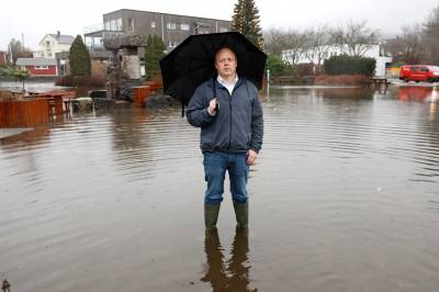 – Må prio­ritere liv og helse