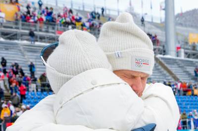 Oppløst i tårer: – Kommer aldri til å slutte å savne ham