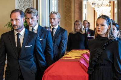 Tidligere innsatt om Høiby: – Bør gjelde alle