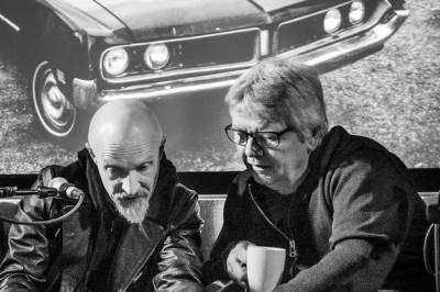 Tom Stalsberg: «Gamle Norge og andre epikriser» og Lars Saabye Christensen: «Liten skrift»