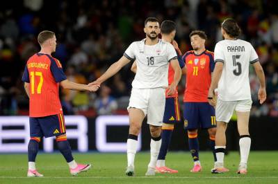 Norges VM-motstandere: Irak rystet Spania – Frankrike gikk på hjemme­smell
